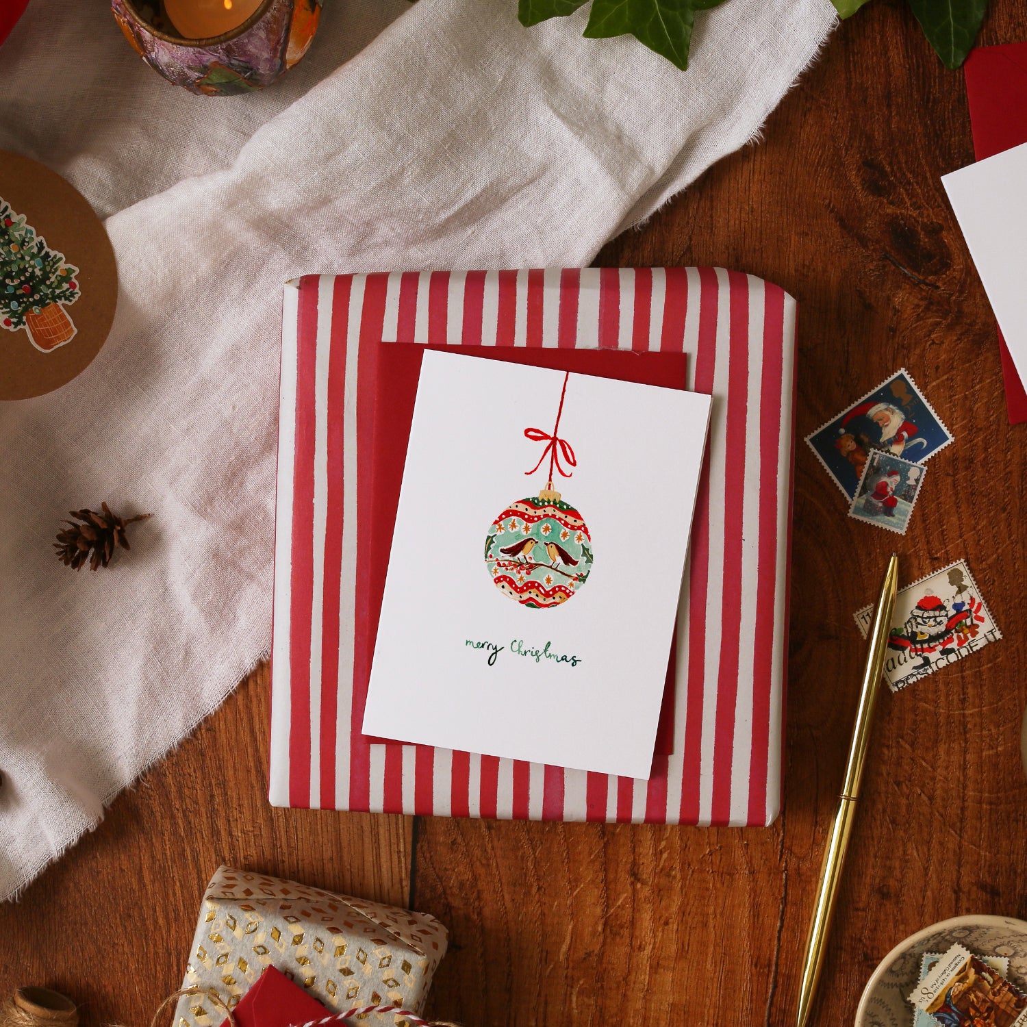 Robin Bauble Mini Christmas Card